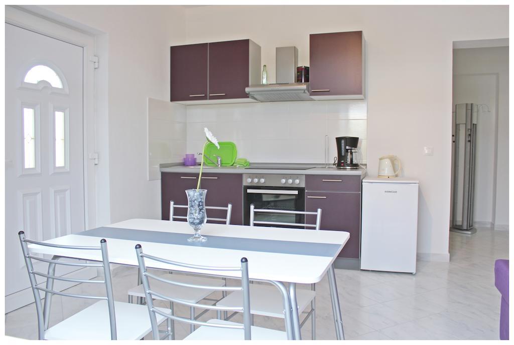 טרוגיר Apartments & Room Dijana מראה חיצוני תמונה